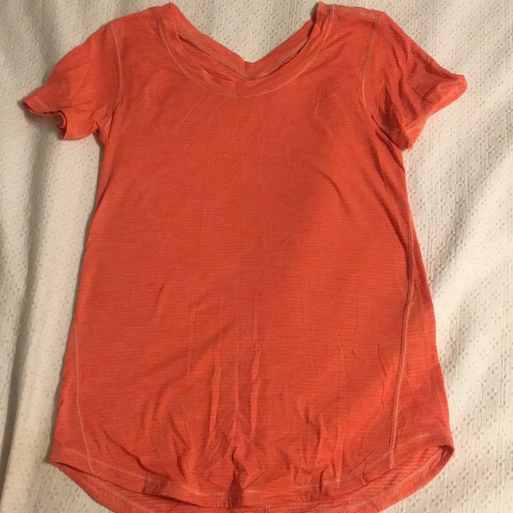Lululemon T shirt!